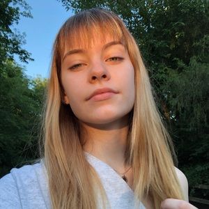 Meet your Posher, Macey